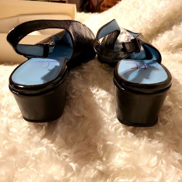 Thierry rabotin charming with Black crinkle patent leather, sling back 2" heel - Picture 3 of 8